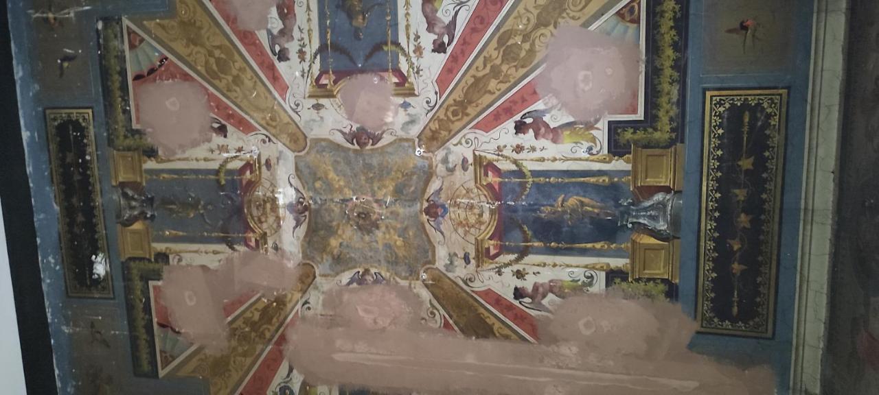 Appartamento Storico In Zona Barberini Рим Екстериор снимка