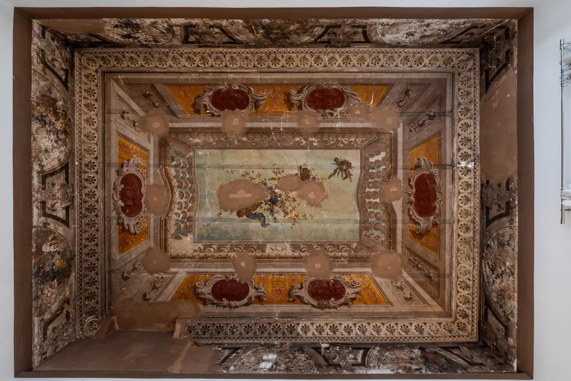 Appartamento Storico In Zona Barberini Рим Екстериор снимка